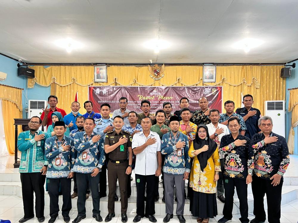 Pengawasan Rapat Pleno Penetapan Daftar Pemilih Sementara Hasil Perbaikan (DPSHP) Tingkat Kabupaten Sukamara