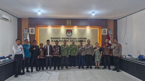 Dokumentasi Pengawasan Rapat Pleno Terbuka Pemutakhiran Data Pemilih Berkelanjutan (PDPB) Triwulan III Tahun 2025